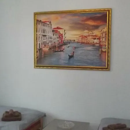 Amber In The City Center Апартаменты Рига